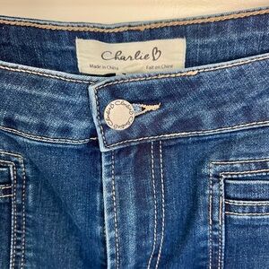 CHARLIE B High Rise Blue Jeans
